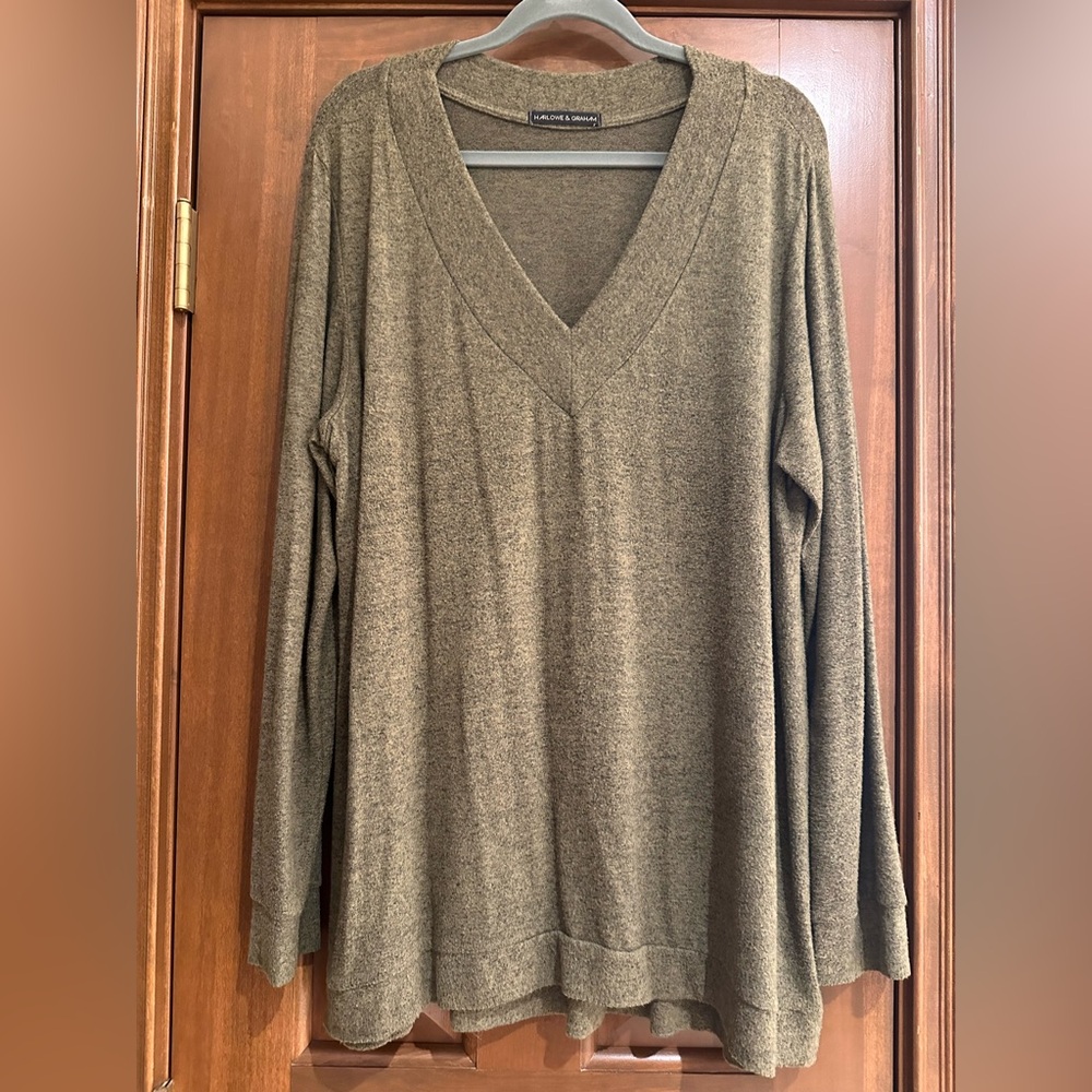 Harlow & Graham Cozy Knit Sweater in Olive Green 1X
